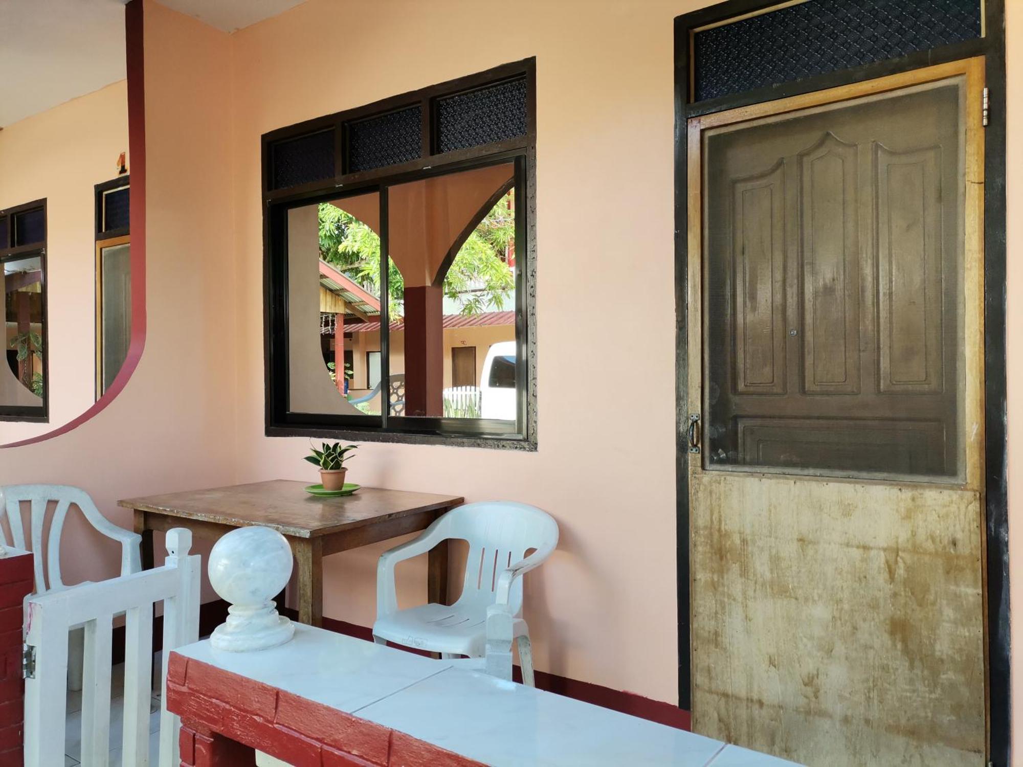 Jbr Tourist Inn - Port Barton Itaytay Екстер'єр фото